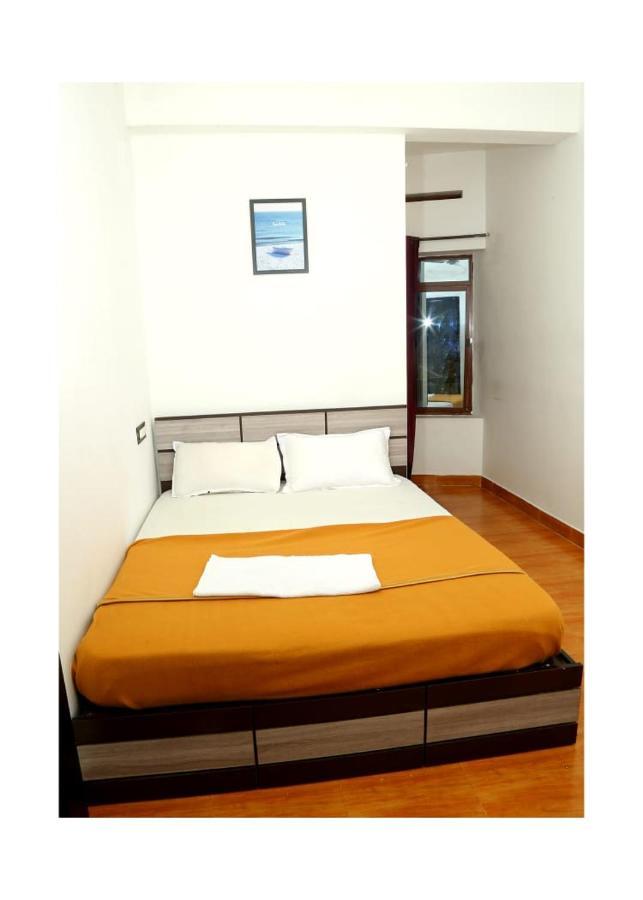 Sahara City Kochi Bagian luar foto
