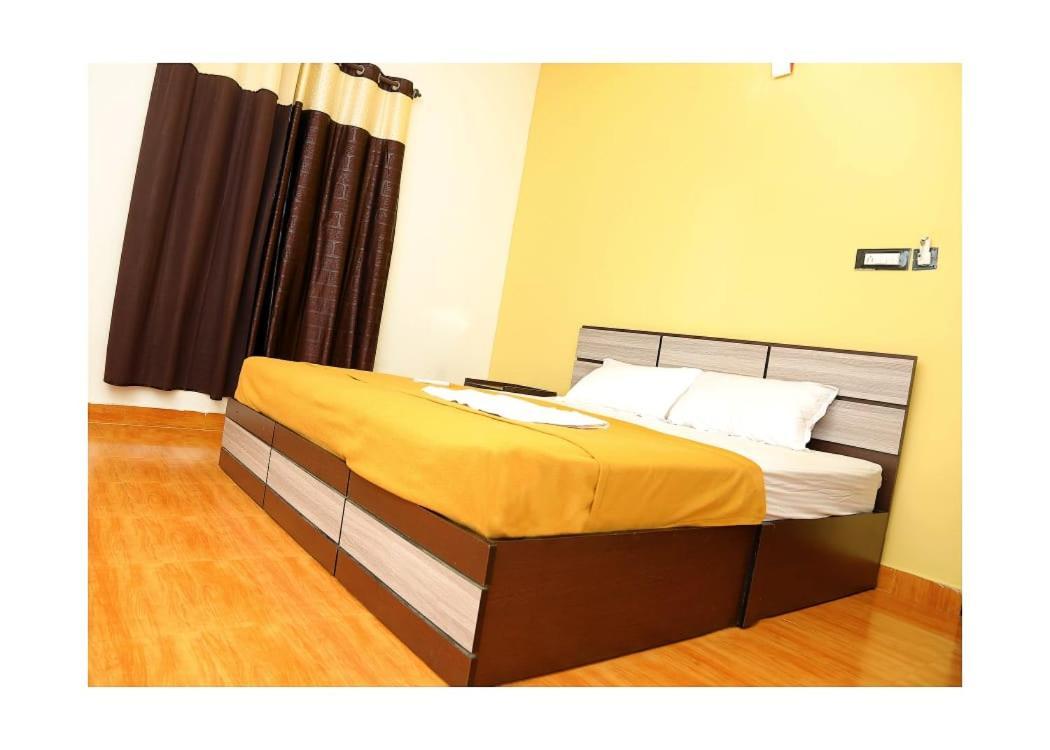 Sahara City Kochi Bagian luar foto